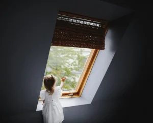Peut on ouvrir un velux avec un volet roulant fermé