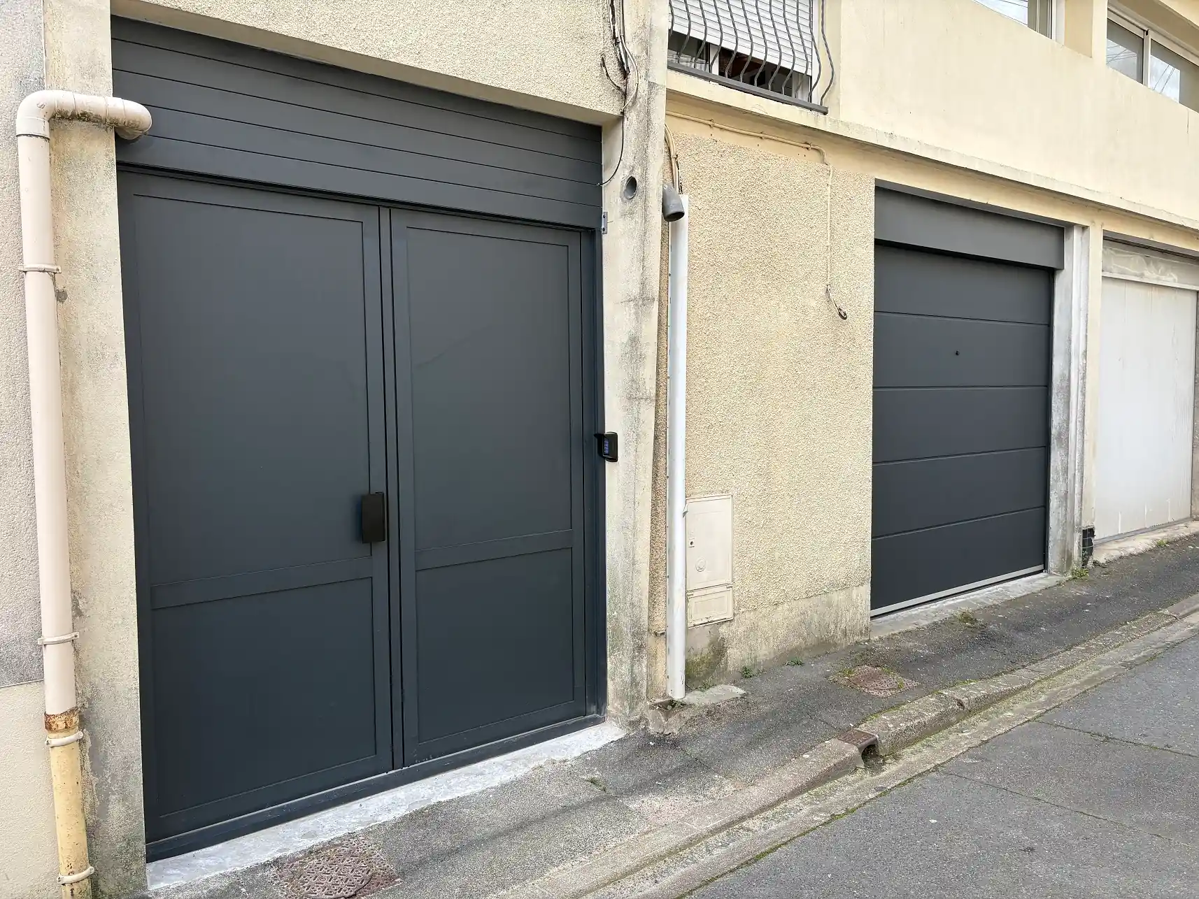 porte d'entrée renforcée porte de garage